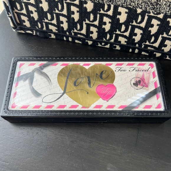 Too Faced Other - Too Faced Love Palette